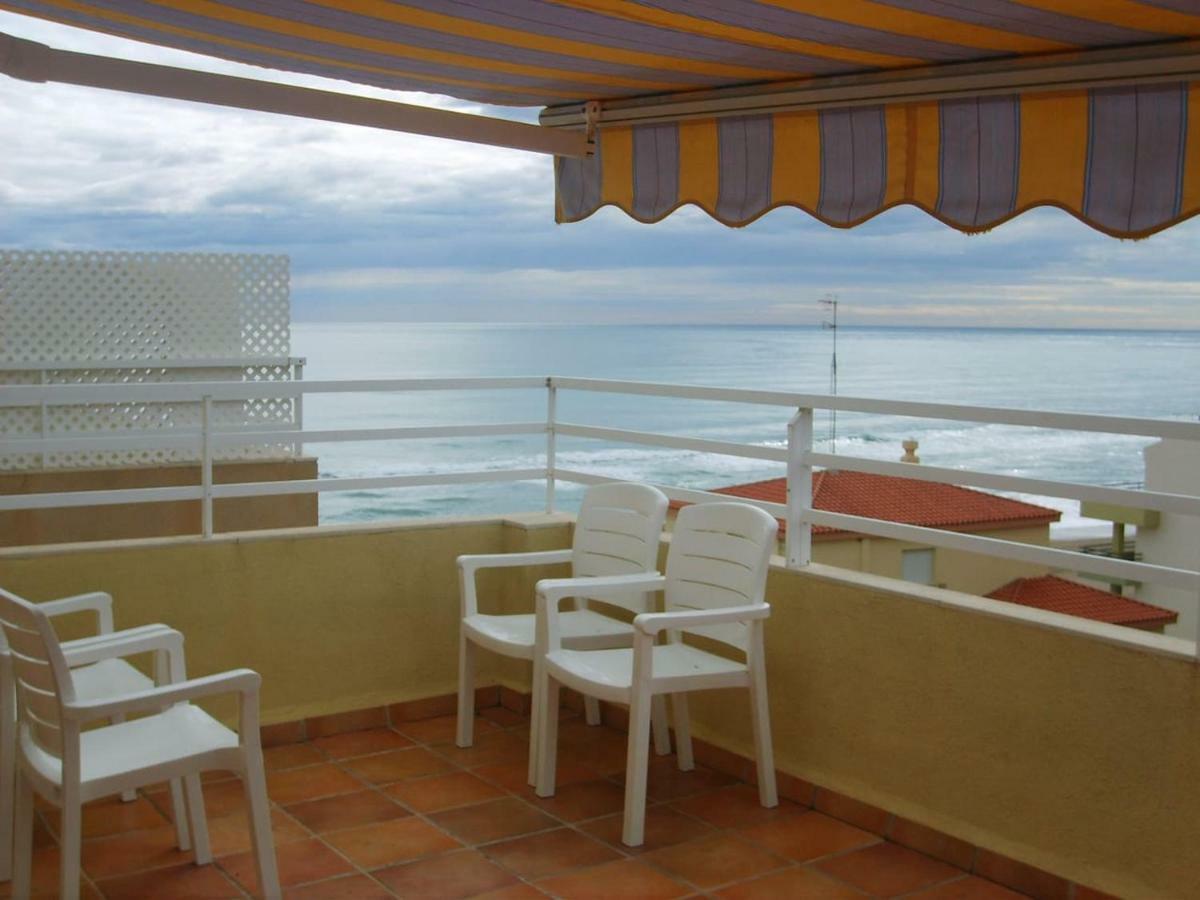 Precioso Atico Con Aire Acondicionado Y Piscina Apartment Peniscola Exterior photo